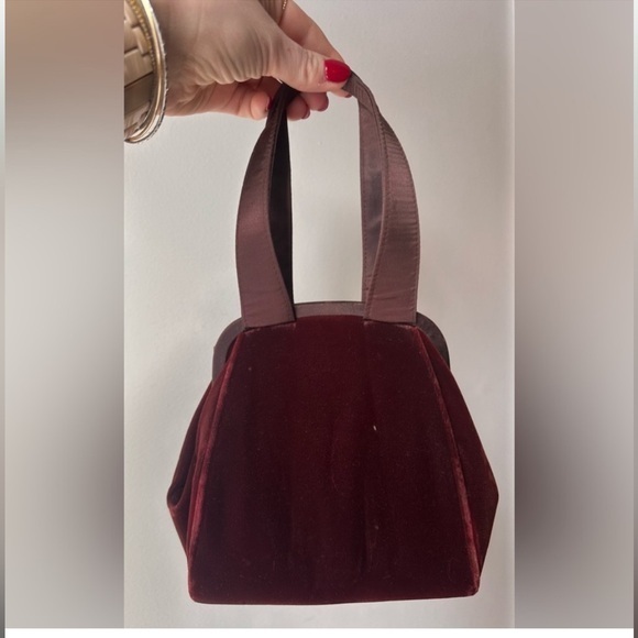 Vintage Valerie Stevens Maroon Velvet Evening Bag Bohemian Dark Academia Red - Picture 1 of 8